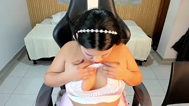 Snapshot of samy_19_ chatting on 09.09.25 samy 19 online show from 09.09.25