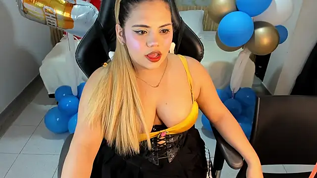 Snapshot of samy_19_ chatting on 10.02.25 samy 19 online show from 10.02.25