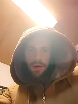 Snapshot of Rejtelmesest chatting on 12.26.24 Rejtelmesest online show from 12.26.24