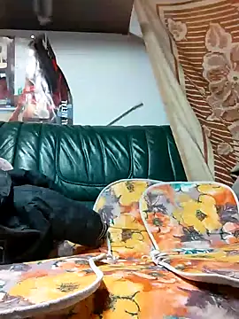 Snapshot of Rejtelmesest chatting on 01.27.25 Rejtelmesest online show from 01.27.25