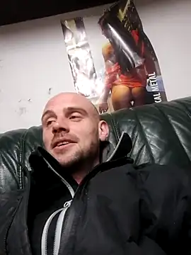 Snapshot of Rejtelmesest chatting on 03.02.25 Rejtelmesest online show from 03.02.25