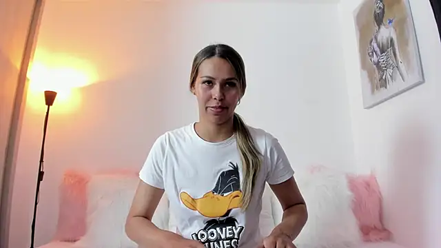 Snapshot of Cristel_Boom chatting on 09.30.25 Cristel Boom online show from 09.30.25