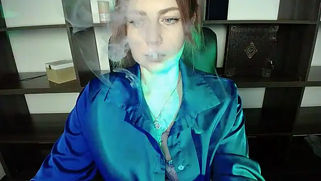 Lizzy Love online show from 02.15.25