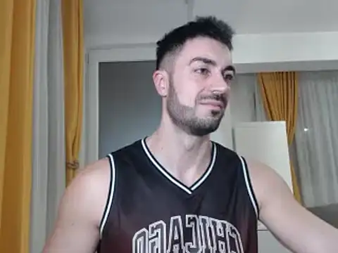 Snapshot of GoldenMark chatting on 01.28.25 GoldenMark online show from 01.28.25