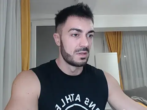 Snapshot of GoldenMark chatting on 02.02.25 GoldenMark online show from 02.02.25