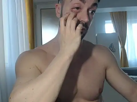 Snapshot of GoldenMark chatting on 03.20.25 GoldenMark online show from 03.20.25