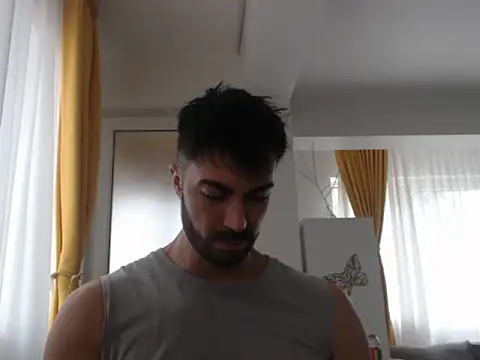 Snapshot of GoldenMark chatting on 10.01.25 GoldenMark online show from 10.01.25