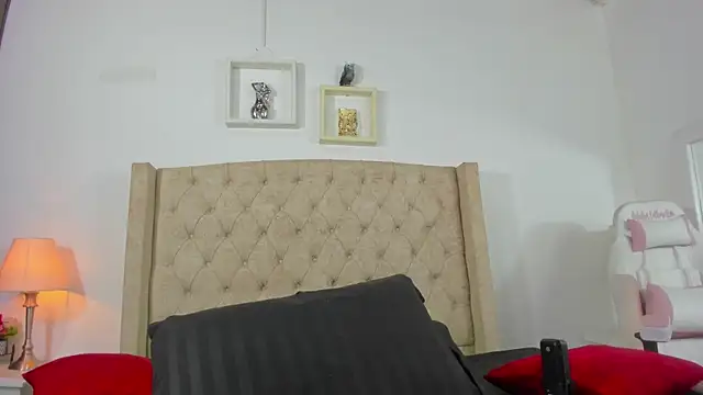 allisson m online show from 03.11.25