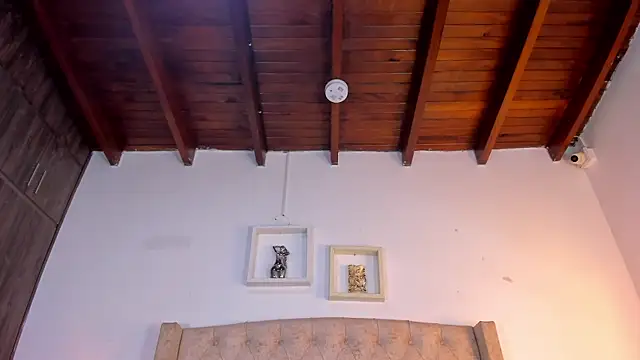 allisson m online show from 01.12.26