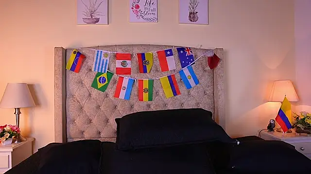 allisson m online show from 07.10.26
