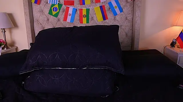 allisson m online show from 07.11.26