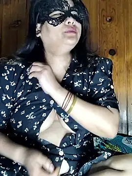 Cutehornycouples online show from 06.04.26