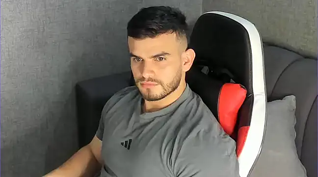 Snapshot of Ricardogo19 chatting on 01.20.25 Ricardogo19 online show from 01.20.25