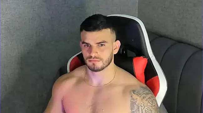 Snapshot of Ricardogo19 chatting on 01.25.25 Ricardogo19 online show from 01.25.25