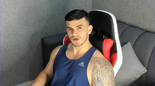 Snapshot of Ricardogo19 chatting on 02.09.25 Ricardogo19 online show from 02.09.25