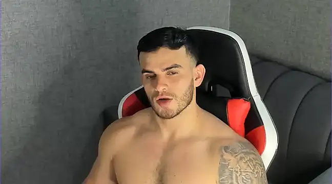 Snapshot of Ricardogo19 chatting on 02.20.25 Ricardogo19 online show from 02.20.25