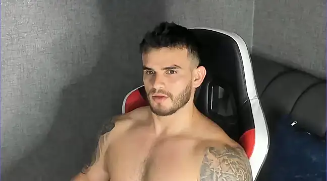 Snapshot of Ricardogo19 chatting on 03.11.25 Ricardogo19 online show from 03.11.25