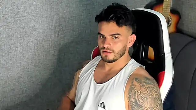 Snapshot of Ricardogo19 chatting on 09.08.25 Ricardogo19 online show from 09.08.25