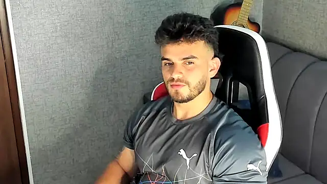 Snapshot of Ricardogo19 chatting on 09.14.25 Ricardogo19 online show from 09.14.25