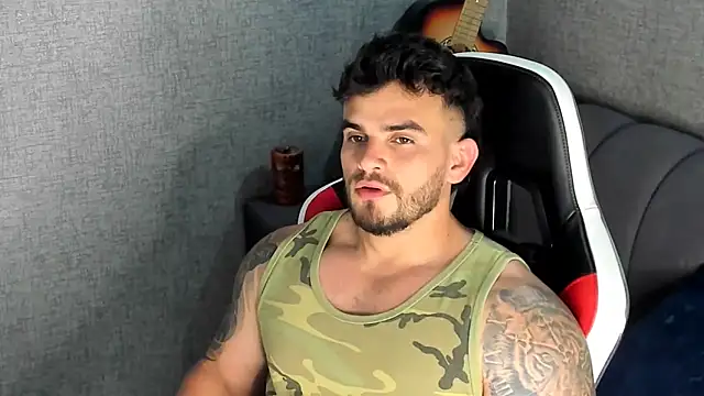 Snapshot of Ricardogo19 chatting on 09.22.25 Ricardogo19 online show from 09.22.25