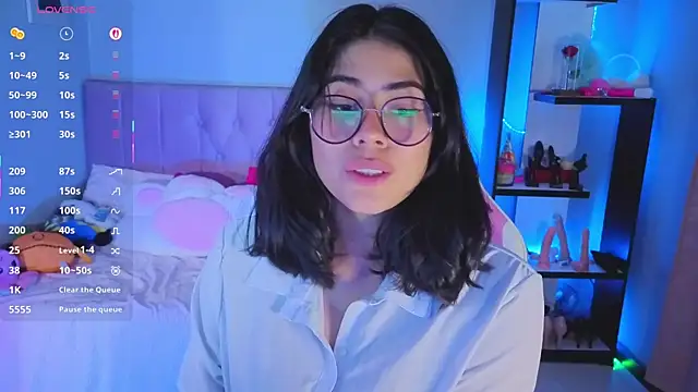 LoaLuxury online show from 09.19.25