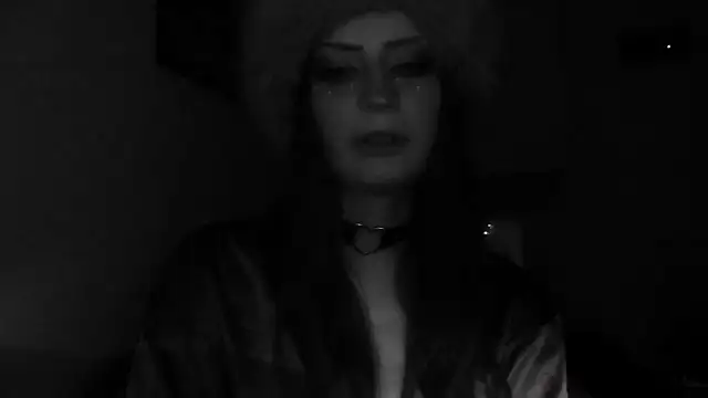 MoonLady online show from 01.26.25