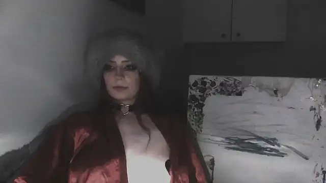 MoonLady online show from 01.26.25