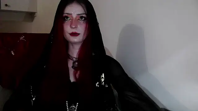 MoonLady online show from 02.01.25