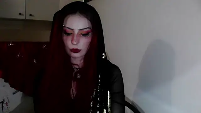 MoonLady online show from 02.02.25