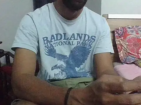 Snapshot of IndianEurope chatting on 09.23.25 IndianEurope online show from 09.23.25