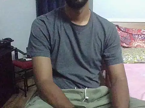 Snapshot of IndianEurope chatting on 10.13.25 IndianEurope online show from 10.13.25