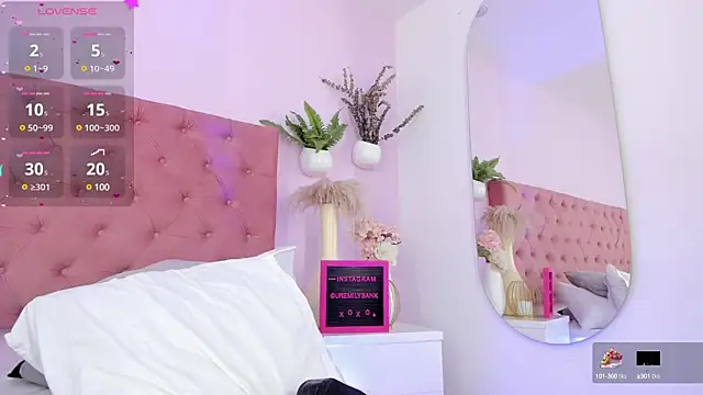 emily bank online show from 03.09.25