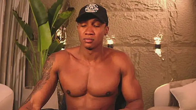 Logan Varela online show from 03.13.25