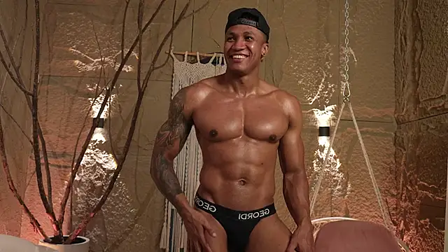 Logan Varela online show from 09.25.25