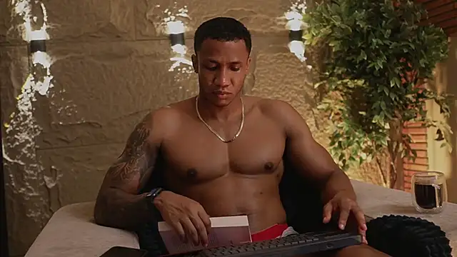 Logan Varela online show from 11.27.25