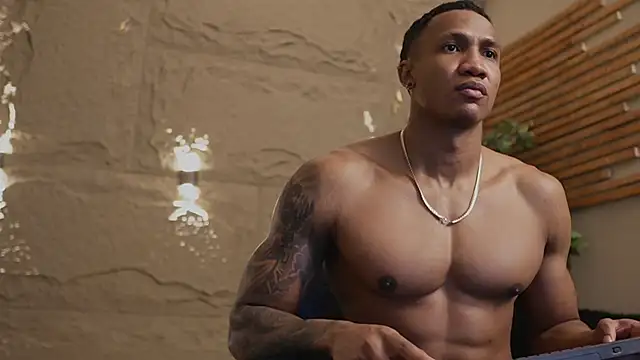 Logan Varela online show from 02.12.26