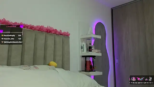 Queen Antonella Oficial online show from 02.25.25