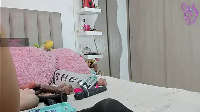 Queen Antonella Oficial online show from 09.13.25