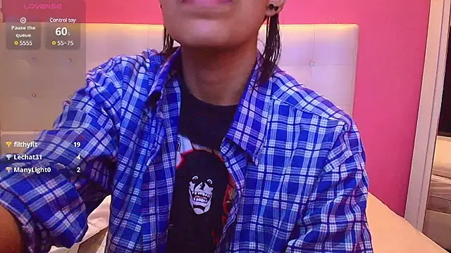 yourcuteneighbourr online show from 02.15.25