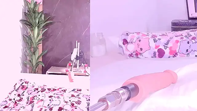 Snapshot of Sophia_Lovers01 chatting on 10.16.25 Sophia Lovers01 online show from 10.16.25