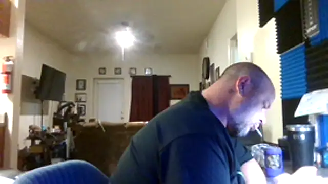 Snapshot of Tyrish361 chatting on 10.11.25 Tyrish361 online show from 10.11.25