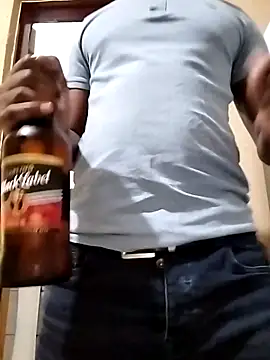 Snapshot of bigvendadick chatting on 03.08.25 bigvendadick online show from 03.08.25