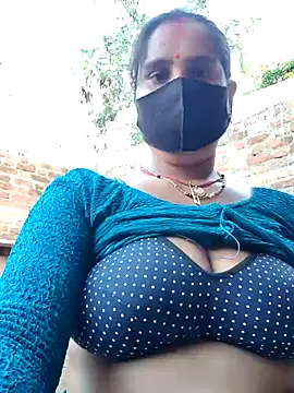 Snapshot of Hey_Ziya chatting on 07.25.26 Hey Ziya online show from 07.25.26