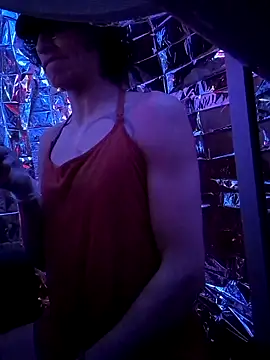 gurlnips online show from 02.21.25