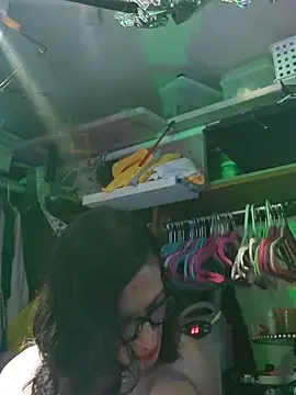 gurlnips online show from 01.09.26