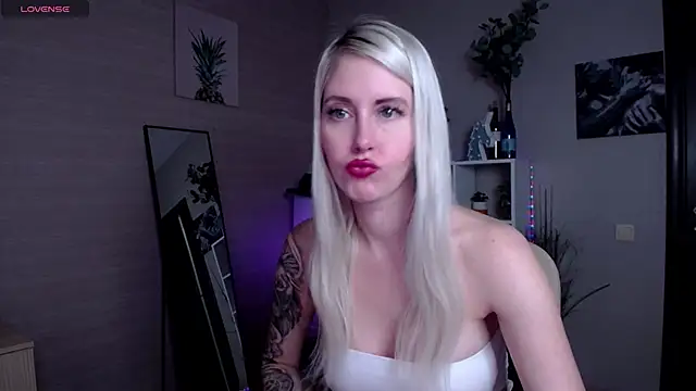 Mermaid N online show from 02.20.25