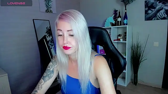 Mermaid N online show from 10.06.25