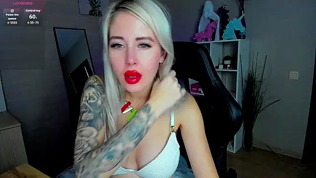 Mermaid N online show from 12.03.25