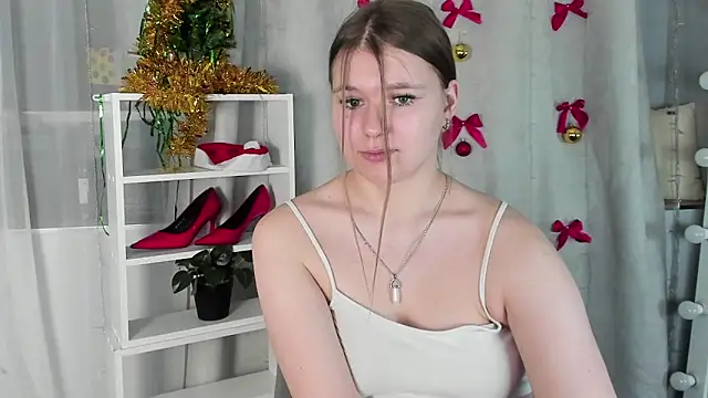 Snapshot of Rebecca_Kelly chatting on 01.03.25 Rebecca Kelly online show from 01.03.25