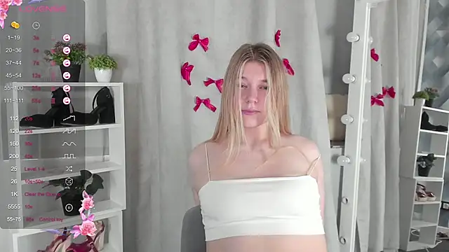 Snapshot of Rebecca_Kelly chatting on 03.03.25 Rebecca Kelly online show from 03.03.25